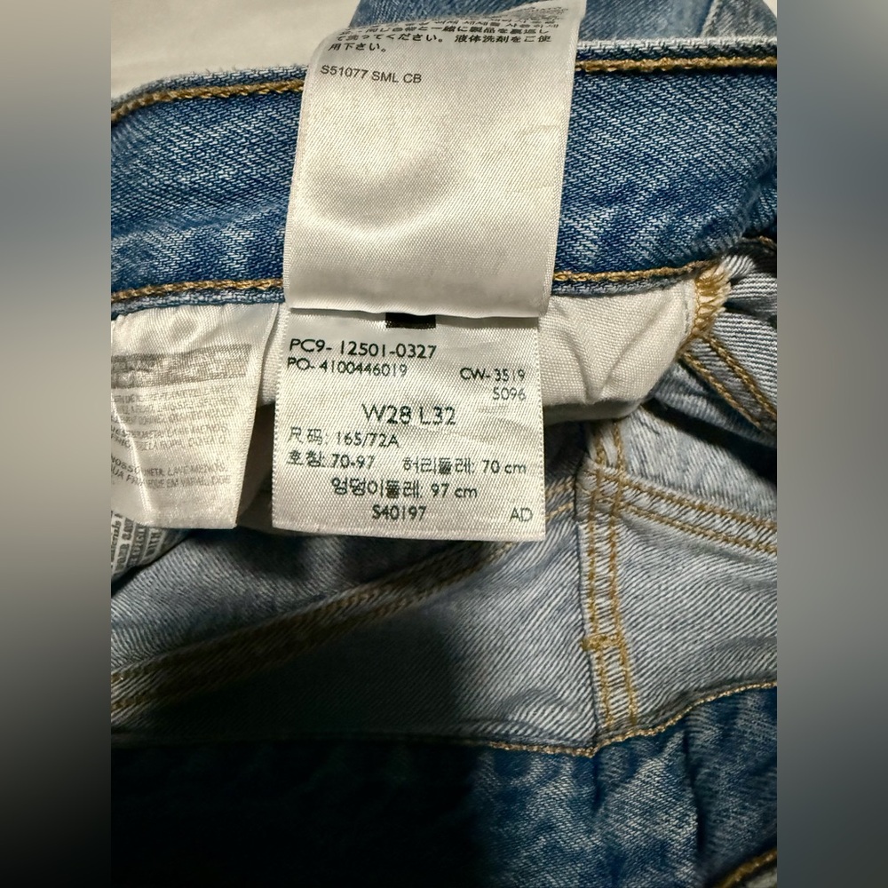 Vintage Levi 501 Blue Denim Jeans - Picture 4 of 4
